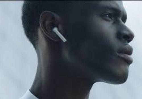 Win Bluetooth Airpods worth R500
